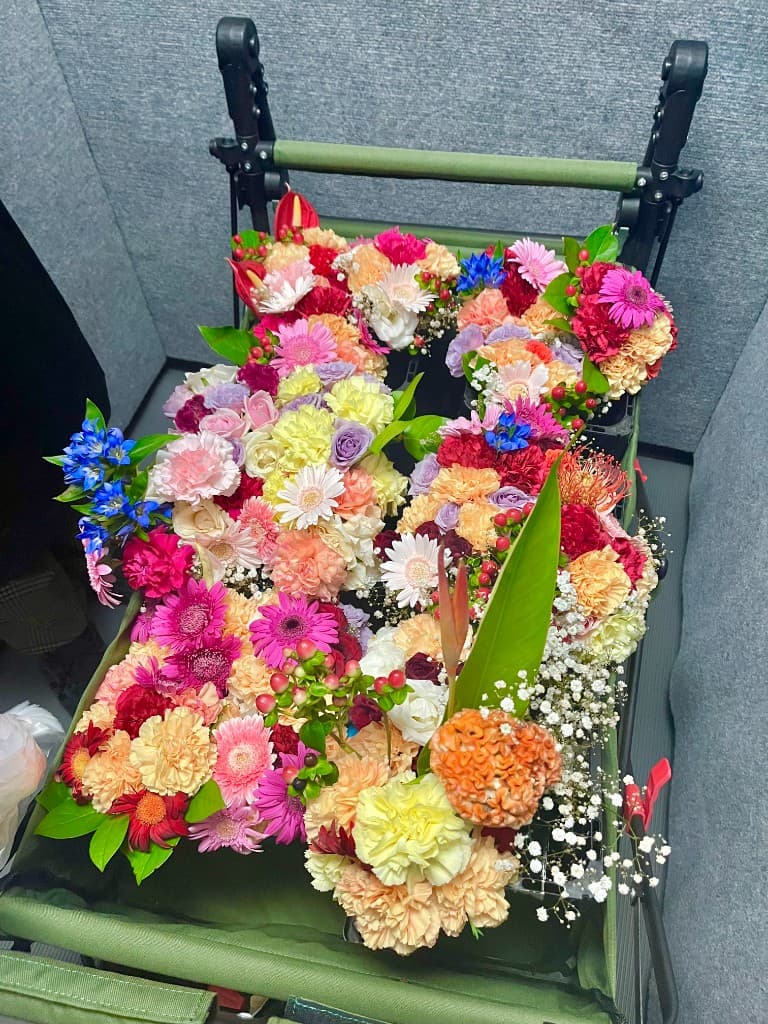 アパレルブランドでのお花販売の様子
